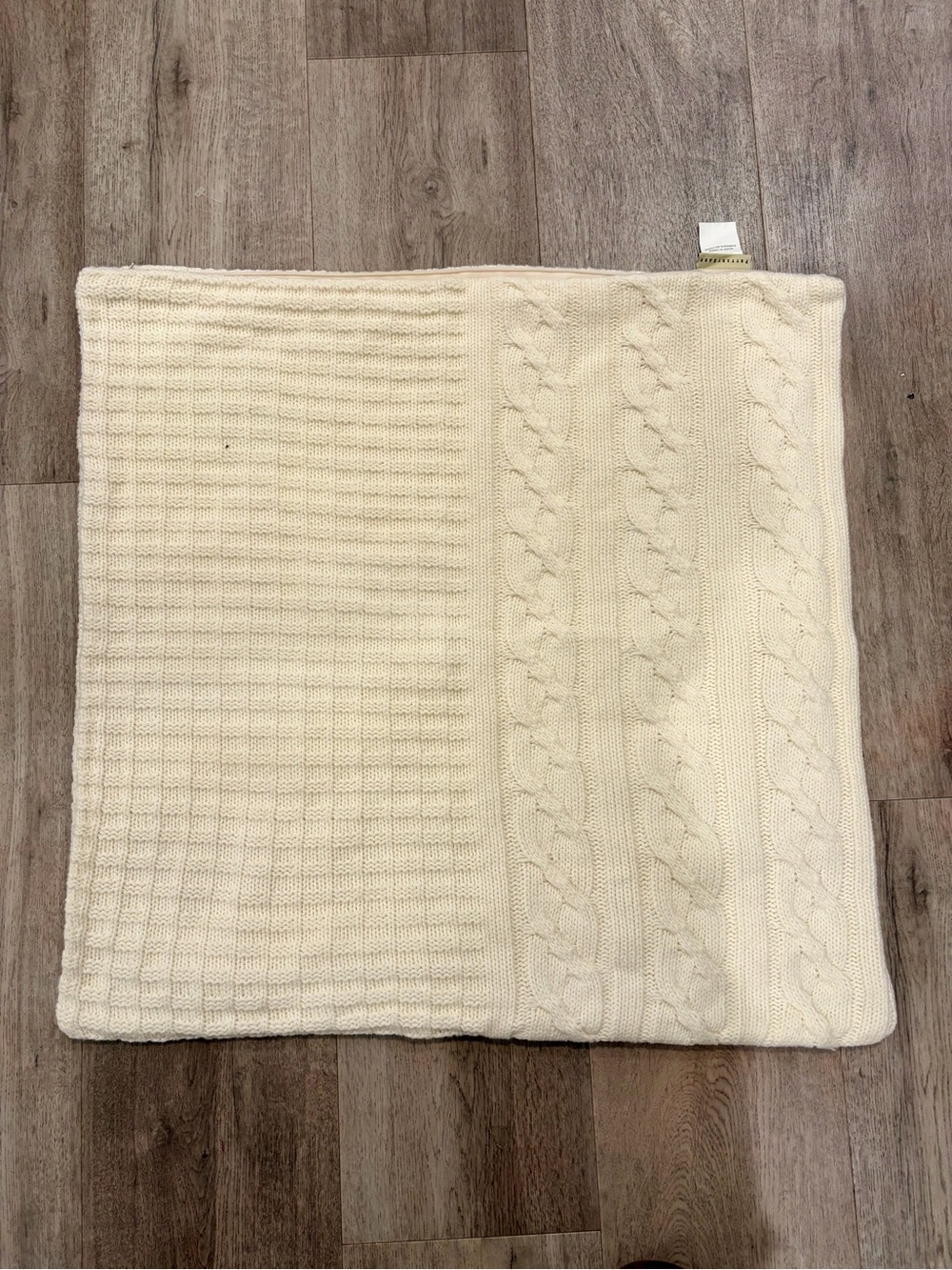 Pottery Barn Chunky Cream Cable Knit Colossal Hand Knit Pillow Cover 26"x26"